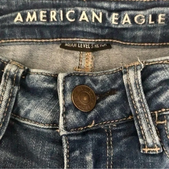 American Eagle Outfitters Next Level Stretch Ripped Jeans Size 0 Short - Picture 3 of 4